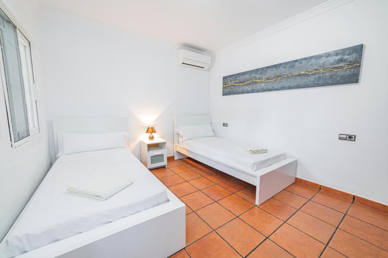 Villa Alcudia Town Exterior photo